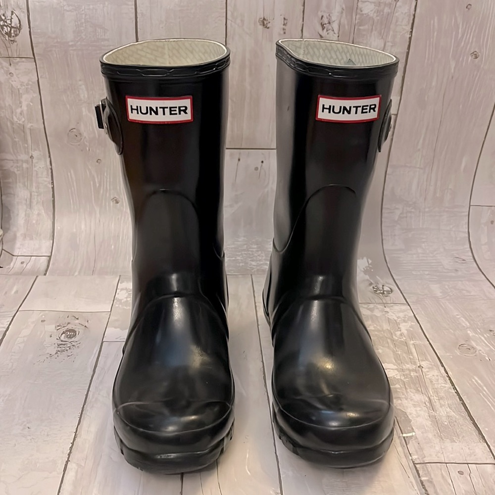 Black HUNTER Boots size 6